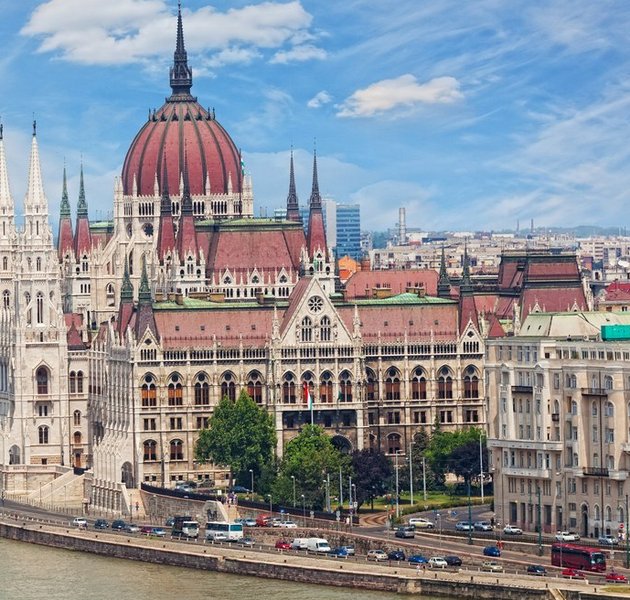 Putovanje u Budimpeštu – Parlament uz Dunav